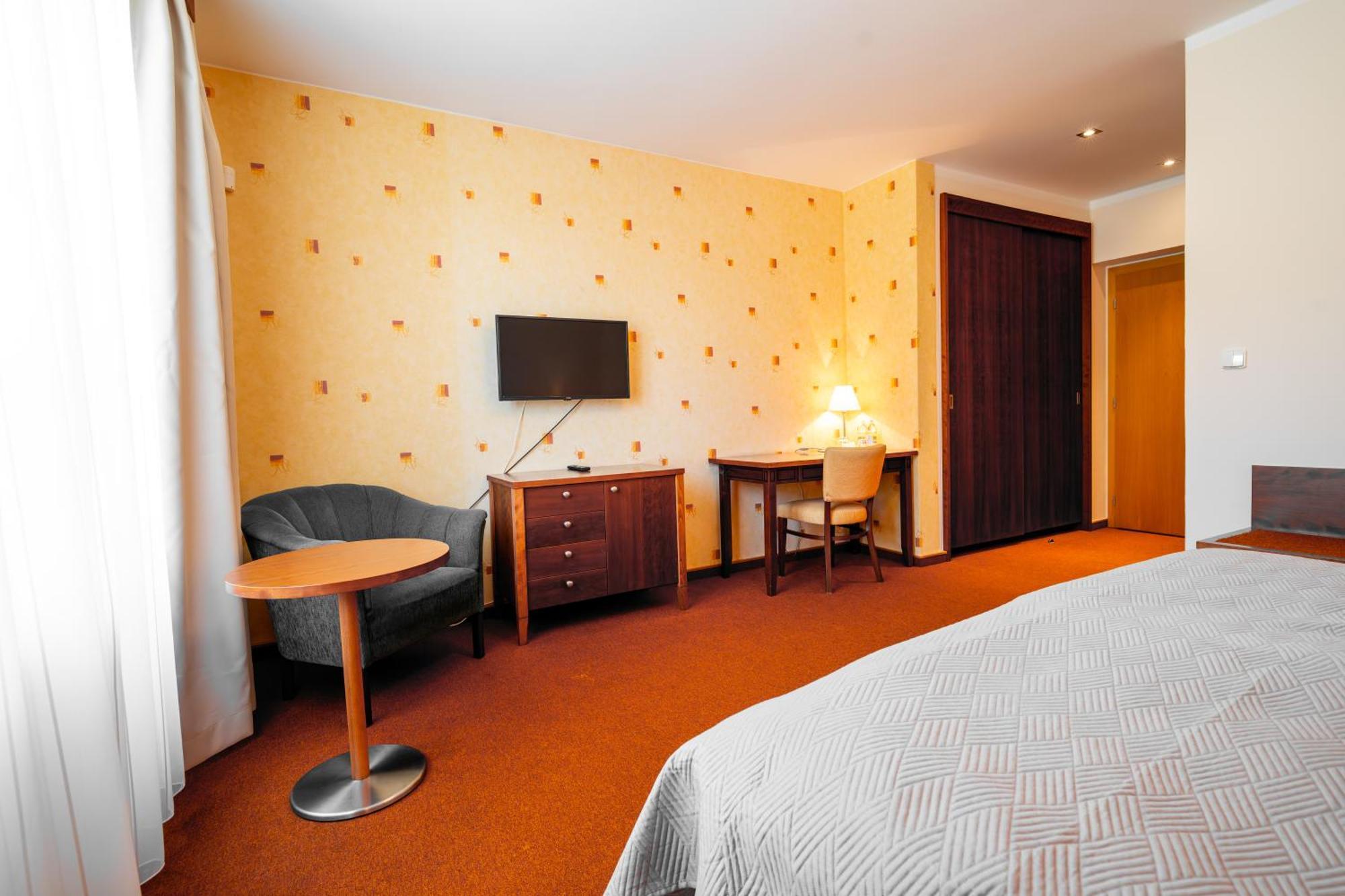 Golf Hotel Austerlitz Ngoại thất bức ảnh